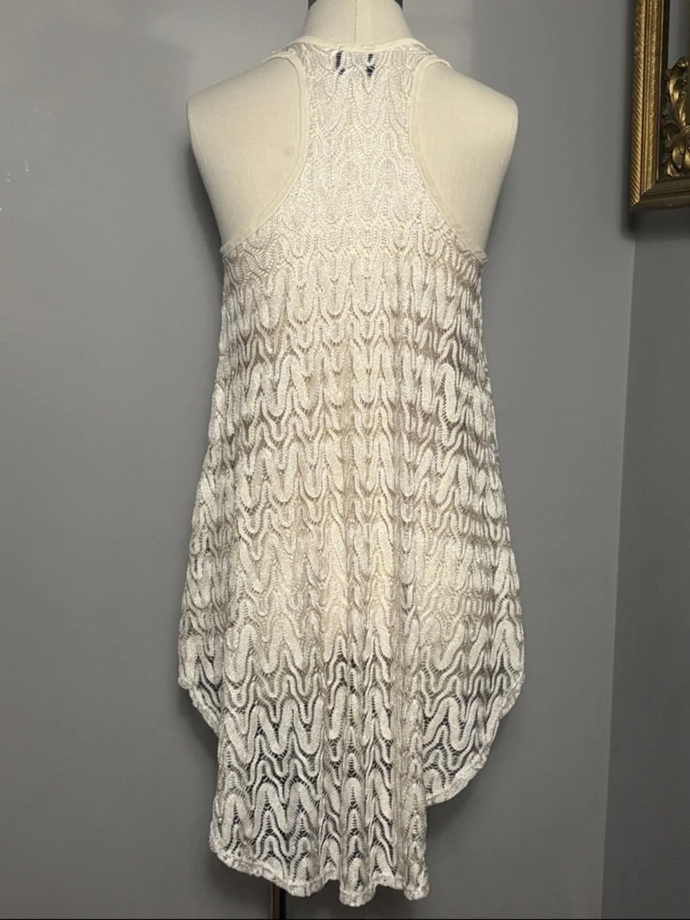 Elif for Jordan Taylor Medium VINTAGE Cream Crochet Lace Sleeveless Tunic